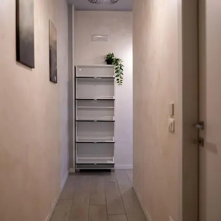 Modern Family Near The Hospital, Netflix & Free Wi-fi * Brescia