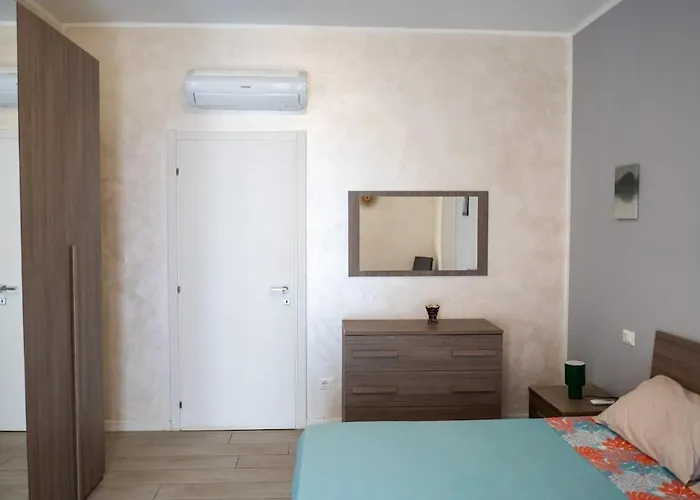 Modern Family Near The Hospital, Netflix & Free Wi-fi *