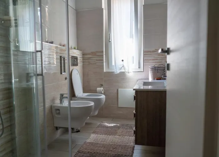 Modern Family Near The Hospital, Netflix & Free Wi-fi Μπρέσια