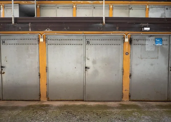 Modern Family Near The Hospital, Netflix & Free Wi-fi * Μπρέσια