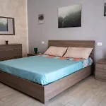 Modern Family Near The Hospital, Netflix & Free Wi-fi Апартаменти *
